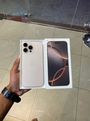 16promaxx 256gb desert titanium