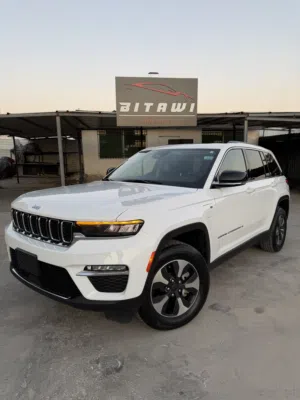 Jeep Grand Cherokee 2023 Plug in Hybrid
