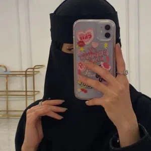 بنت ابوي 