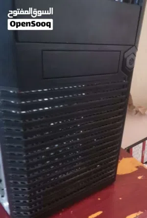 كمبيوتر للبيع