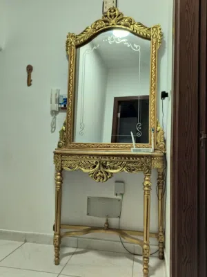 تحفه فنيه من خشب زان شغل مصري دمياط دهان من ورق الذهب