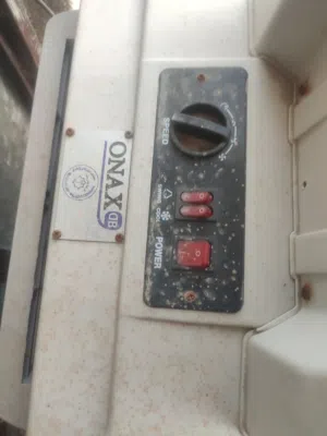 مبردة ONAX مستعملة نضيفة نسبة 90% جيدة جدا