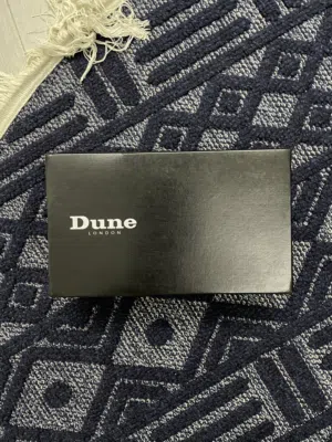 كعب dune London