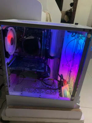 للبيع pc مستعمل