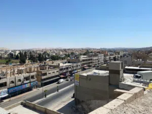 أرض تجارية للبيع 744 متر - عوجان الزرقاء - شارع وصفي التل