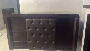 مكتب للبيع