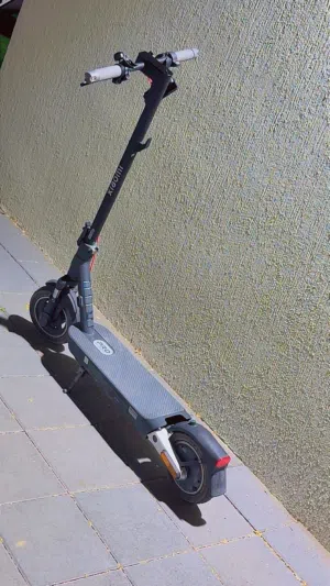 سكوتر للبيع نضيف