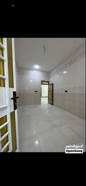 بيت للأيجار في حي المهندسين طابقين