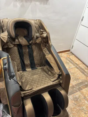 كرسي مساج فاخر – راحة واسترخاء في بيتك