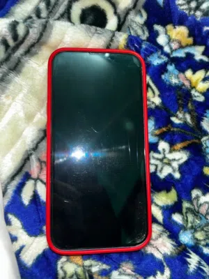 ايفون 13 عادي للبيع