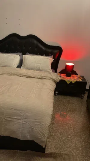 غرفة نوم السعر بي مجال