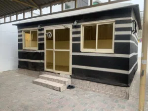 باب متو ونص المنيوم مع شباك العدد 2 المنيوم مستعمل قليل جدا للبيع