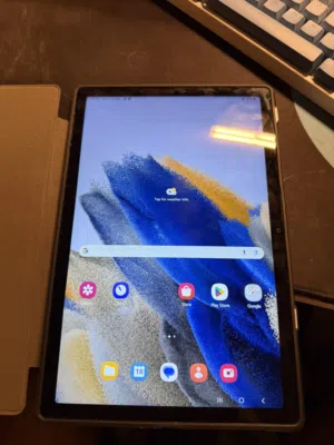 Samsung Galaxy Tab A8   سامسونج ة جالاكسي تاب  اي ايت ممتاز جدا بحالة الوكاله لحق حالك بسرعه !!