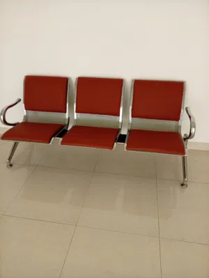 اثاث عيادة طبية مستعمل نظيف جدا
