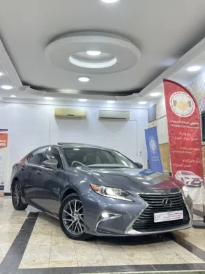 Used Lexus ES in Muscat