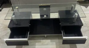 طاواله زجاج
