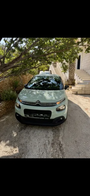 ستروين c3 ترخيص 2018 ماطور 1200 تيربو موفرة بالبنزين واقتصادية