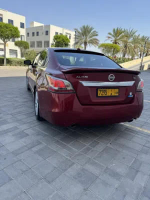 Nissan Altima 2014 / 1