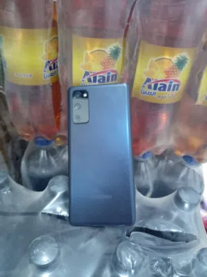 Samsung Galaxy S20 FE 5G 128 GB in Benghazi