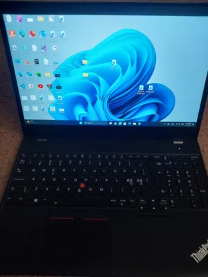 Laptop Thin Pad للبيع T580
