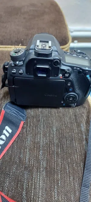 كاميرا Canon(D60())