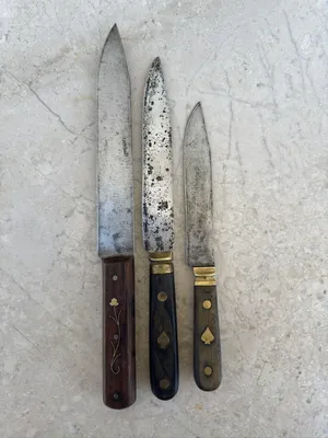 سكاكين للبيع (ام شوكة وسكين عمانية)