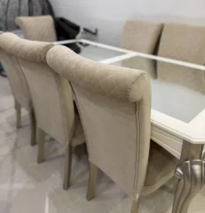 Dinning table