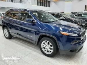 جيب شيروكي بزون 2018 محركه 2400