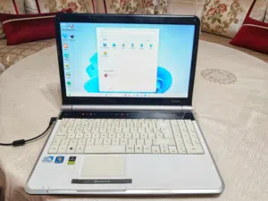 لاب توب باكارد بيل 15.6 بوصة - مثالي للعمل والدراسة