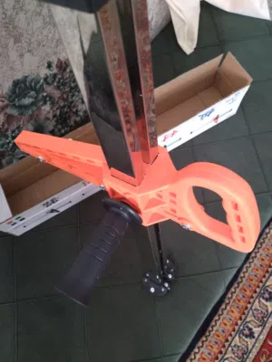 مقص جبس بورد