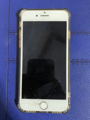Apple iPhone 7 128 GB in Al Batinah