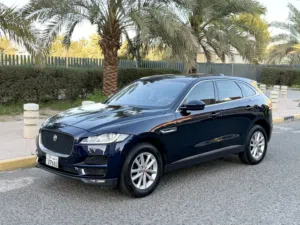 Jaguar F-pace model 2022 full option 93.000km original paint regular agency service