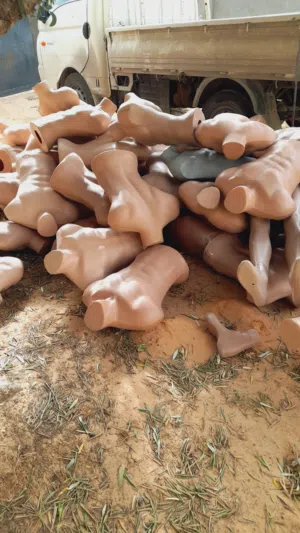 مجسم رجالي للبيع