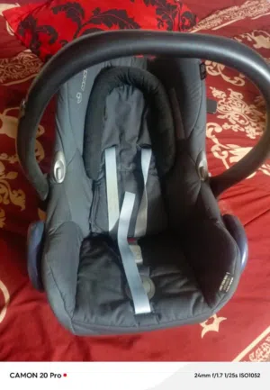 كوت اطفال سيارة