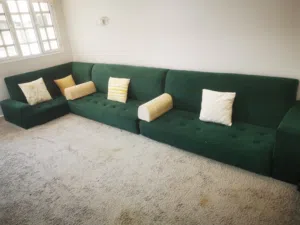 طقم كراسي أرضي نظيف