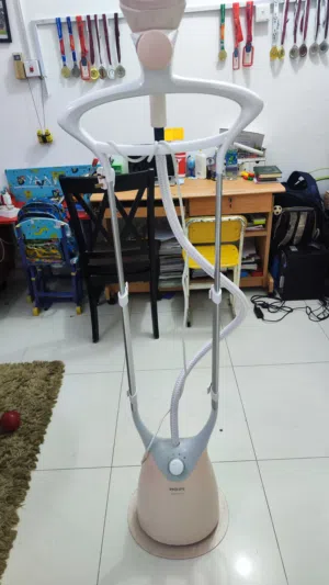 Title: Philips Upright Garment Steamer Description: A Philips stand-alone garment