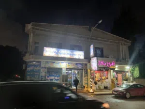 محل كبير للايجار