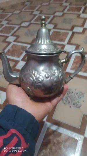 إبريق شاي قديم
