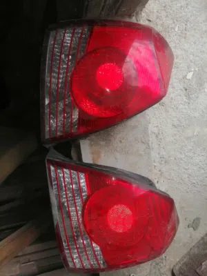 اضويه خلفيه سياره اكس دي حديث للبيع