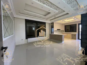250 m2 4 Bedrooms Apartments for Rent in Amman Jubaiha