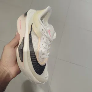 شوزات نايك لويس فيتون اديداس فندي ماستر فتنامي