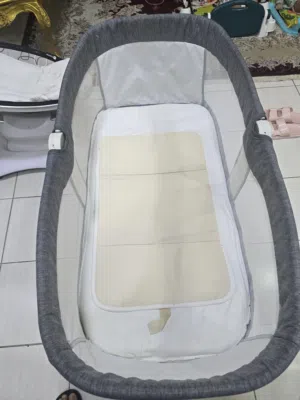 سرير الاطفال