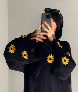 عبايه نسائيه