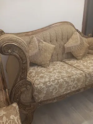 Living Room Furniture . Used4