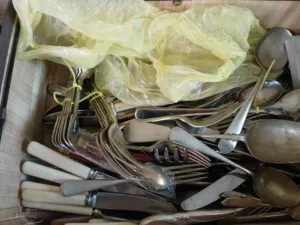 شوك ومعالق مطليه فضه