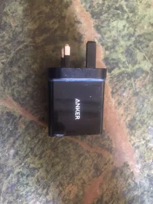 راس شاحن انكر usb