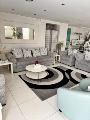 400 m2 4 Bedrooms Villa for Sale in Amman Tla' Al Ali Al Shamali