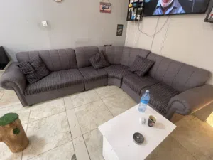 طقم كورنر + كرسي حلاقة + 3 مري + 3 جوارير