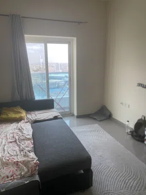 متوفر غرفة لفرد واحد