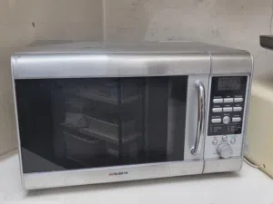 Microwave/ Oven / Convection